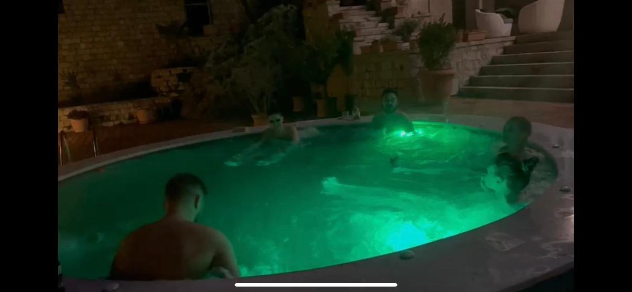 Villa Celaj “The Castle” Krujë エクステリア 写真